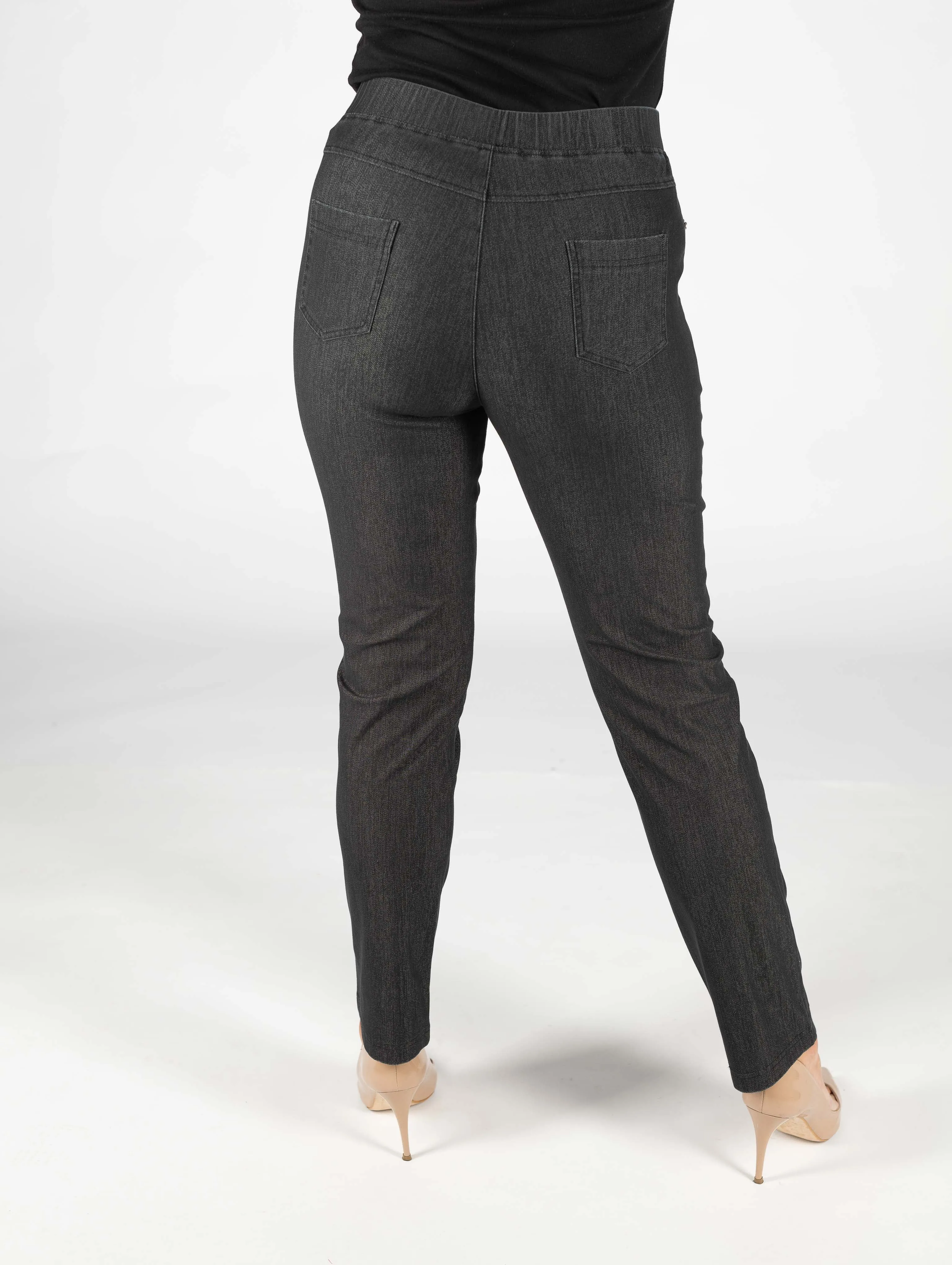 29" Leg Denim Trouser With Metal Detail