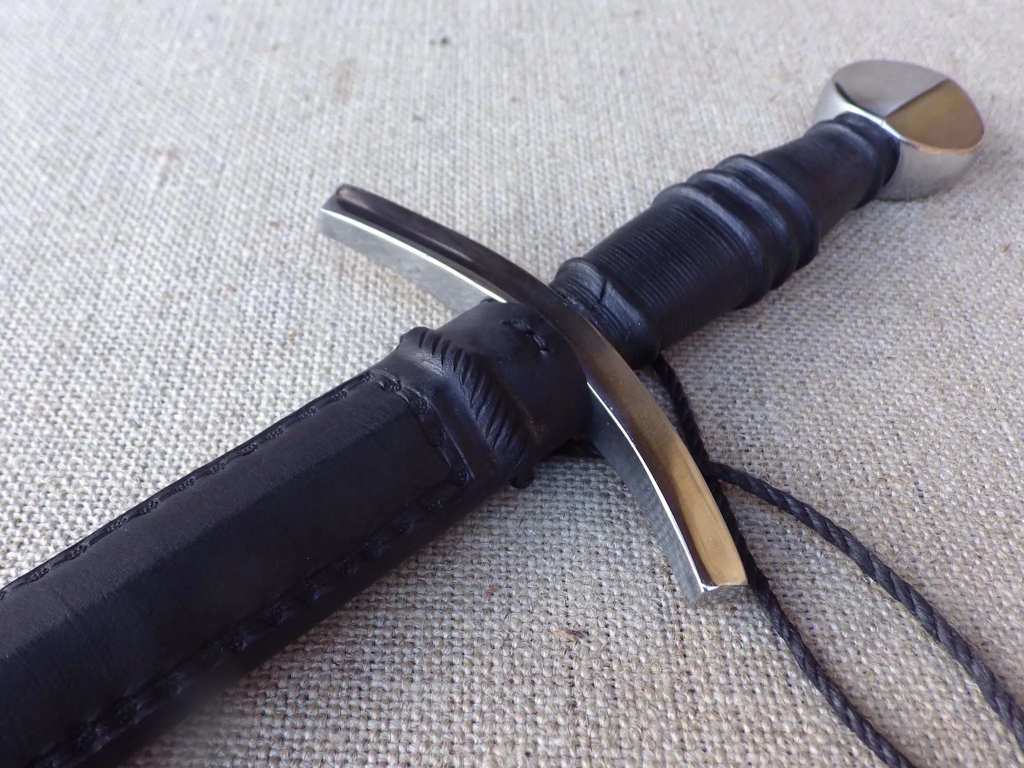 Castillon Dagger