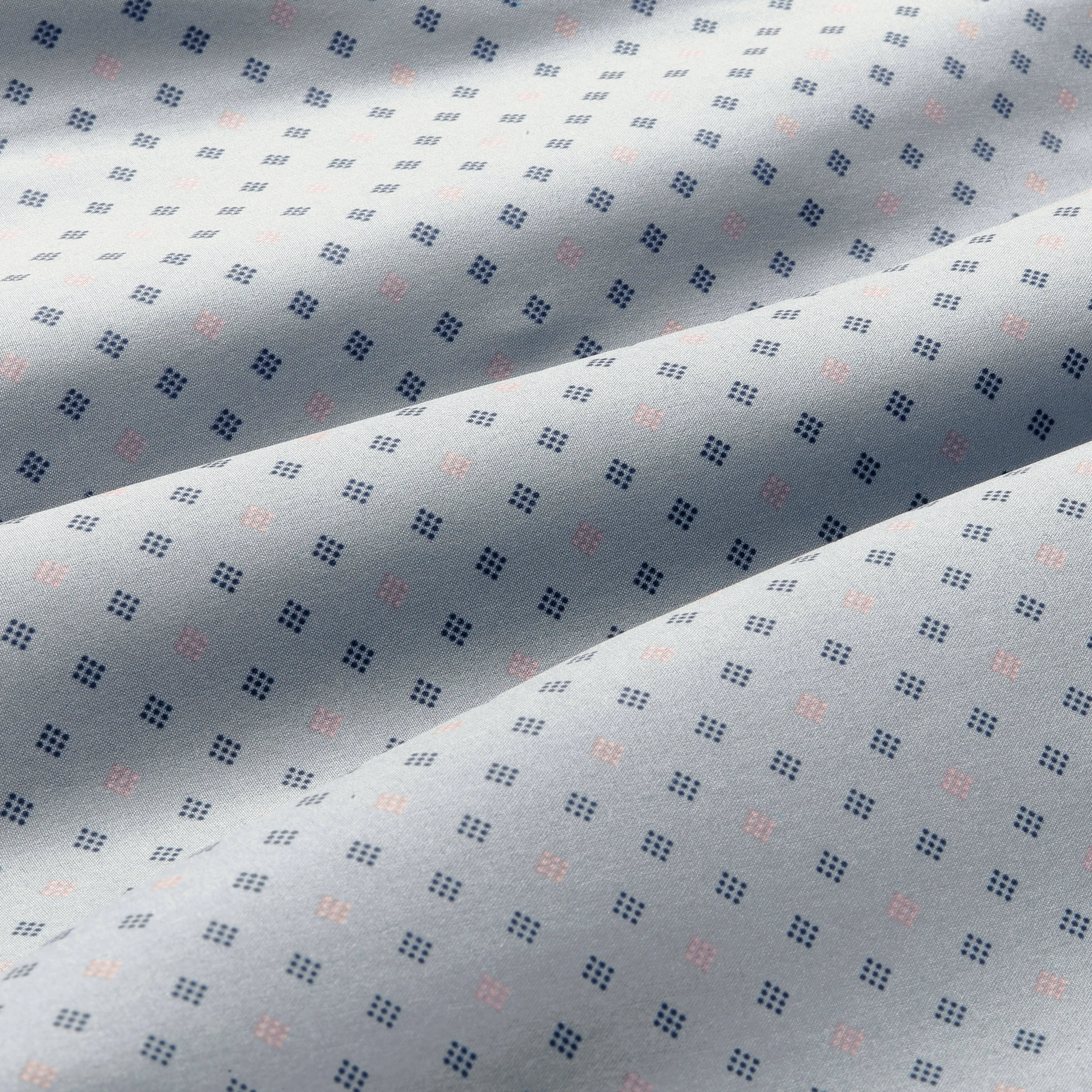 Gray Pink Diamond Print