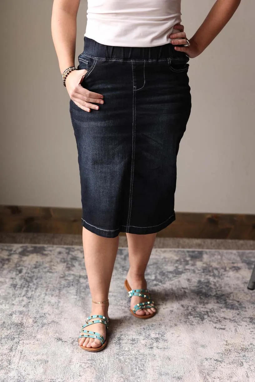 Black Midnight Comfort Elastic Stretch Denim Skirt.