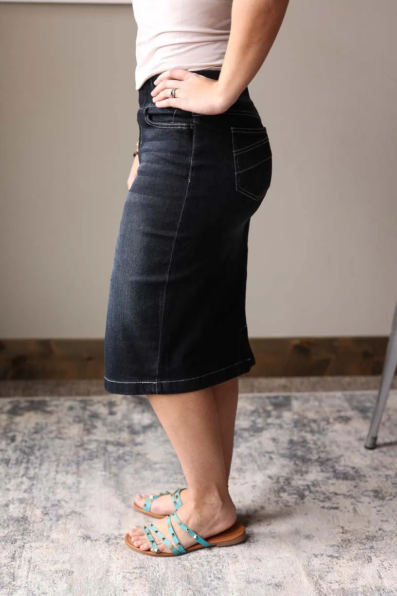 Black Midnight Comfort Elastic Stretch Denim Skirt.
