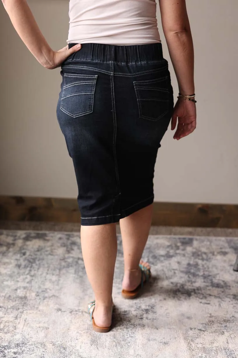 Black Midnight Comfort Elastic Stretch Denim Skirt.