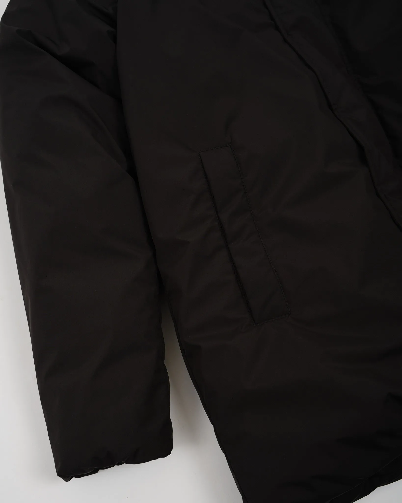 Spark Down Parka Black