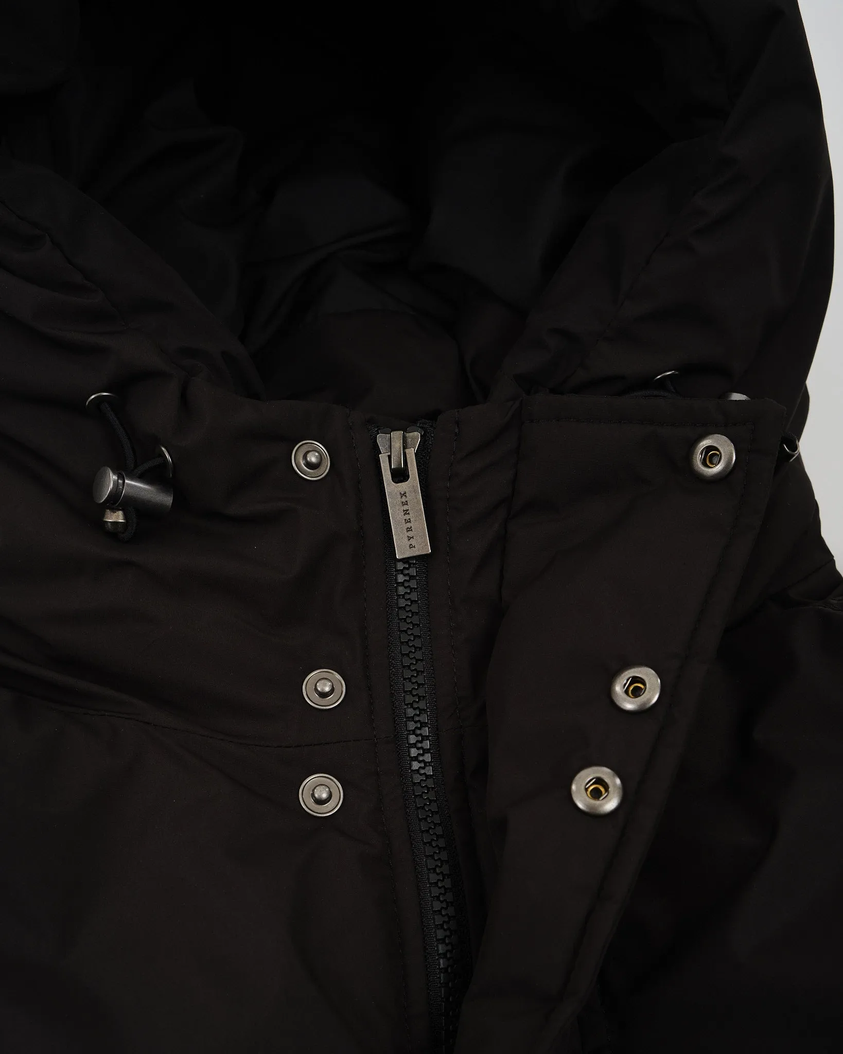 Spark Down Parka Black